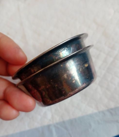 ถ้วยขนม 2ใบ มีตอกเยอะก้นถ้วย(หนัก93กรัม)