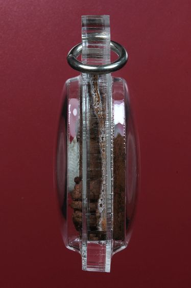 พระรอดลำพูนสวยๆค่ะเก่าค่ะ รูปที่ 4