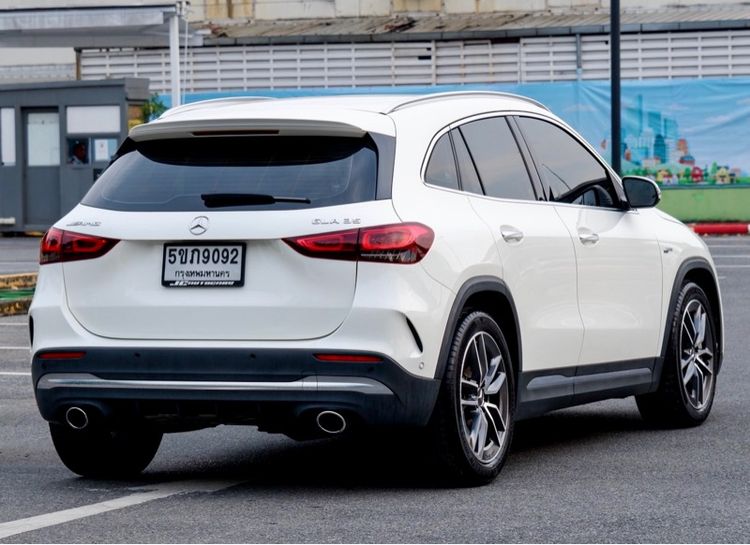 Mercedes-Benz GLA-Class 2021 GLA35 Sedan เบนซิน ไม่ติดแก๊ส เกียร์อัตโนมัติ ขาว รูปที่ 4