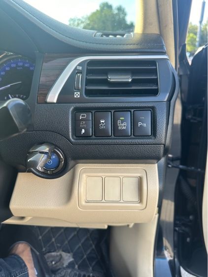 Toyota Camry 2016 2.5 HEV Premium ไฮบริด ไม่ติดแก๊ส เกียร์อัตโนมัติ ดำ รูปที่ 4