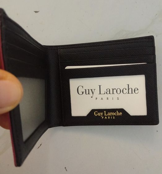 กระเป๋าสตางค์แบบพับสั้นจากแบรนด์ Guy Laroche (กี ลาโรช)  รูปที่ 2