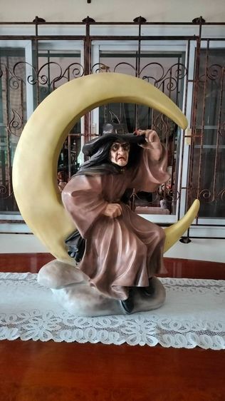 แม่มดวินเทจ รูปที่ 2