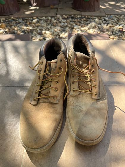 รองเท้า