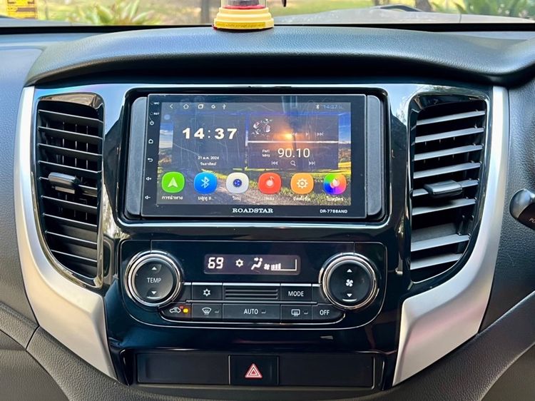 Mitsubishi Triton 2015 2.4 GLS Plus Pickup ดีเซล เกียร์ธรรมดา บรอนซ์เงิน รูปที่ 3