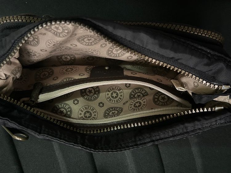 กระเป๋าสะพาย รูปที่ 4