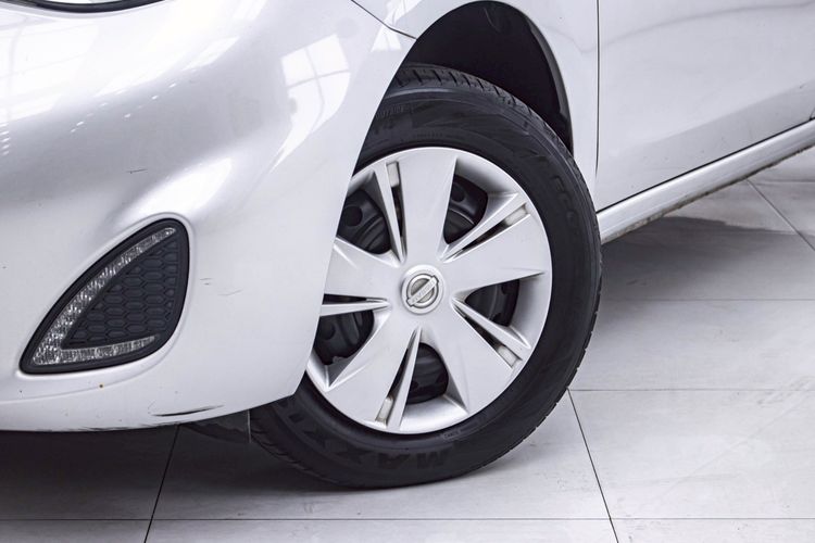 Nissan March 2021 1.2 E Sedan เบนซิน ไม่ติดแก๊ส เกียร์อัตโนมัติ เทา รูปที่ 4