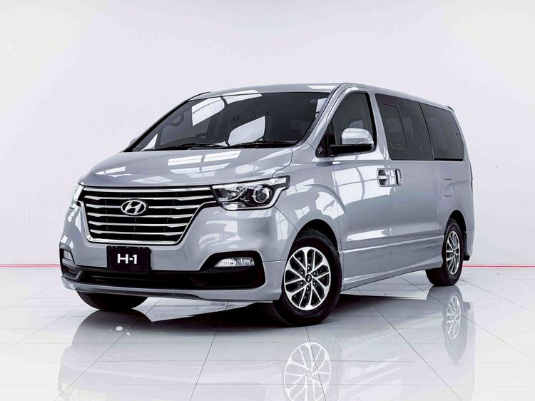 รถ Hyundai H-1  2.5 Elite สี เทา