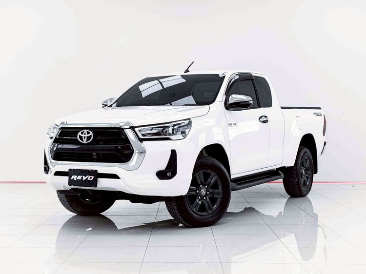 รถ Toyota Hilux Revo Smart Cab 2.4 Entry Prerunner สี ขาว