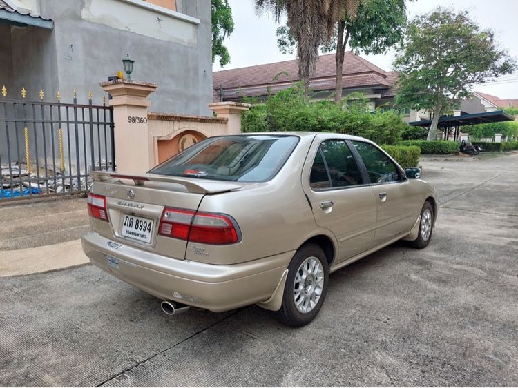 Nissan Sunny 2000 1.6 Super GL Saloon Sedan เบนซิน LPG เกียร์อัตโนมัติ น้ำตาล รูปที่ 2