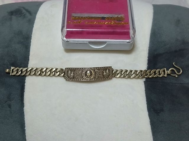 เลส หลวงพ่อรวย 2 บาท รูปที่ 4