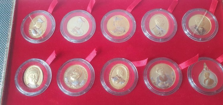 เหรียญกษาปณ์ที่ระลึกฉลองสิริราชสมบัติครบ50ปี