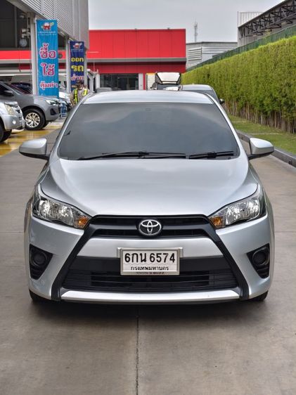 Toyota Yaris 2017 1.2 J Sedan เบนซิน ไม่ติดแก๊ส เกียร์อัตโนมัติ บรอนซ์เงิน รูปที่ 2