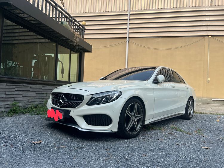 รถ Mercedes-Benz C-Class C250 สี ขาว