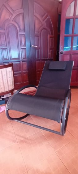 เก้าอี้โยกเบาโคลงเป็นเหล็ก รูปที่ 2