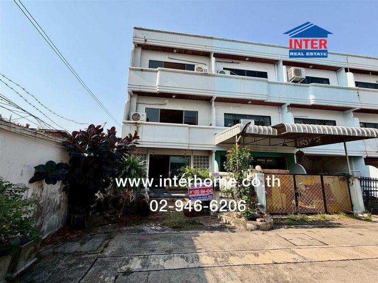 ทาวน์โฮม 3.5 ชั้น 27 ตร.ว. หมู่บ้านปริยานนท์ ซอยหมู่บ้านปริยานนท์ ซอยสาธุประดิษฐ์57 ถนนพระราม3 ถนนสาธุประดิษฐ์ เขตยานนาวา กรุงเทพมหานคร