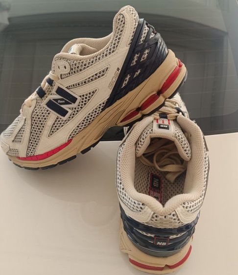 ขายถูก New Balance 1906R สีนิยม size 40.5-255mm ของแท้ ใส่นุ่ม สภาพสวย รูปที่ 2