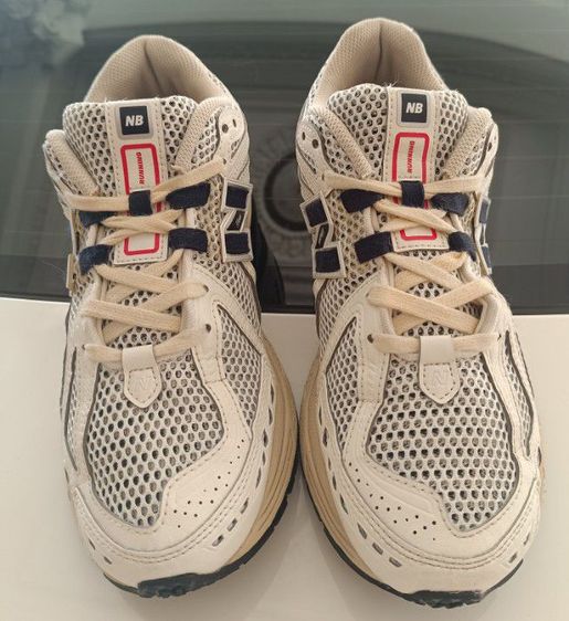 ขายถูก New Balance 1906R สีนิยม size 40.5-255mm ของแท้ ใส่นุ่ม สภาพสวย รูปที่ 3