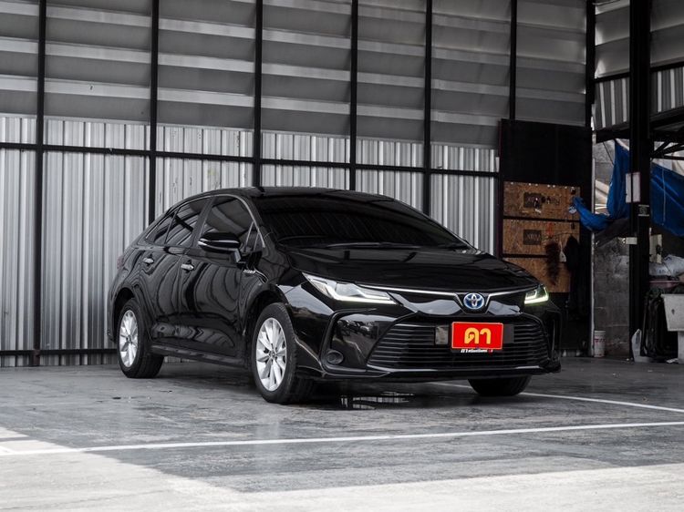 Toyota Altis 2020 1.8 Hybrid Mid Sedan ไฮบริด ไม่ติดแก๊ส เกียร์อัตโนมัติ ดำ รูปที่ 3