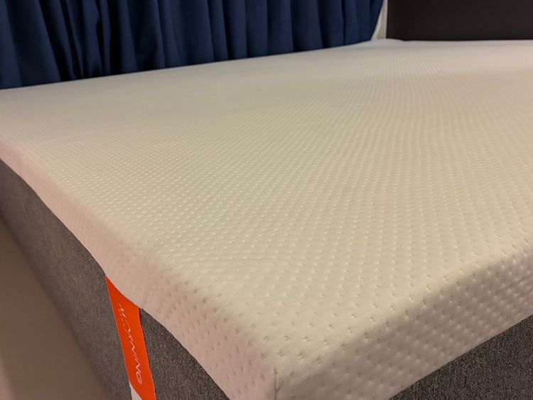 ฟูกที่นอนพรีเมียม สภาพนางฟ้า 95 เปอร์เซ็นต์ + แถม Topper รูปที่ 3