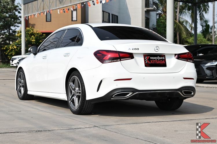 Mercedes-Benz A-Class 2023 A200 Sedan เบนซิน ไม่ติดแก๊ส เกียร์อัตโนมัติ ขาว รูปที่ 3