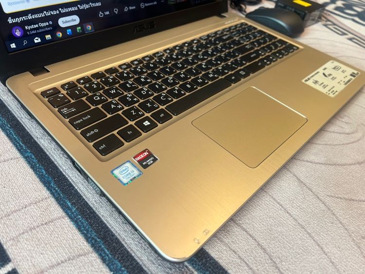 Asus i3 Gen 7  Ram 4 G  สภาพสวยใหม่มาก แบตนาน  กระเป๋า อุปกรณ์ครบ ส่งปลายทางได้ รูปที่ 3