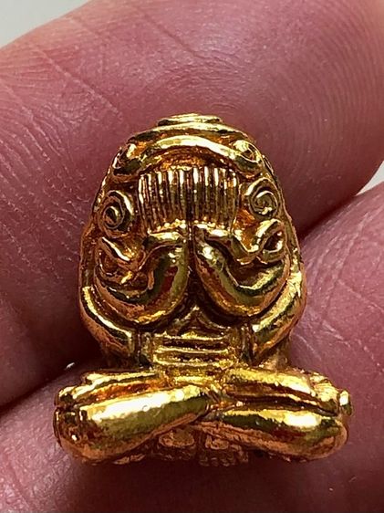 พระปิดตาเก่าคะ