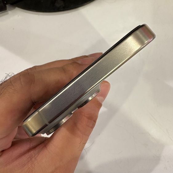 iphone15pro max 256gb สีtitanium สภาพใหม่ ไม่มีรอย ใช้งานได้ปกติทุกอย่าง รูปที่ 3