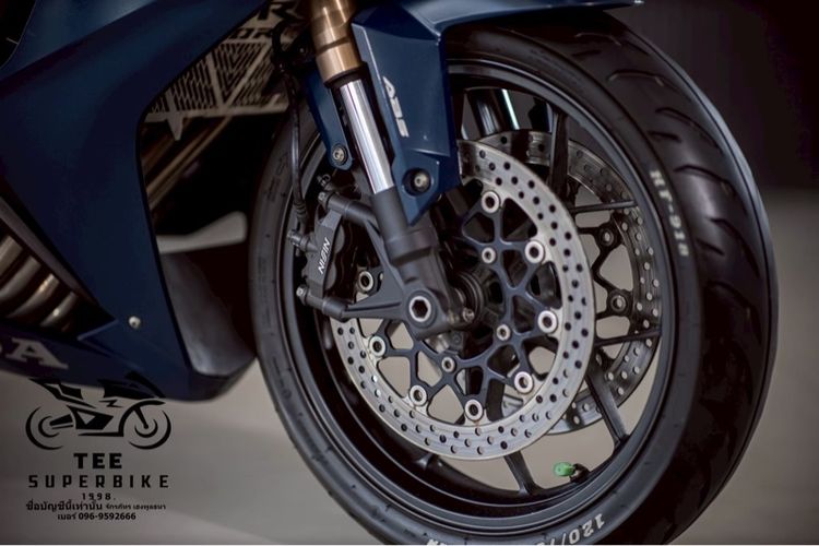 HONDA CBR650R รูปที่ 7
