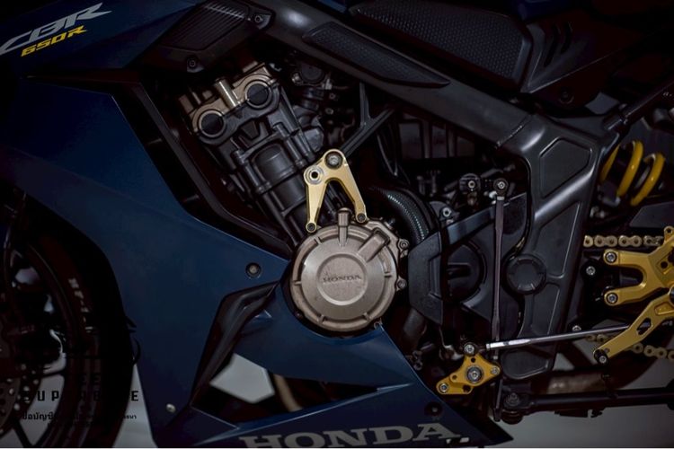 HONDA CBR650R รูปที่ 13