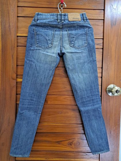 ส่งต่อ กางเกงยีนส์ แบรนด์ Mc Lady ของแท้ รูปที่ 5