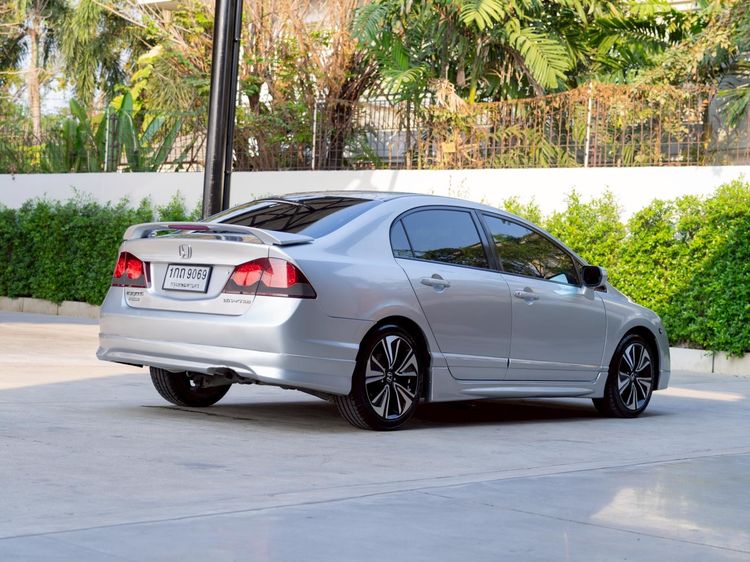 Honda Civic 2011 1.8 E i-VTEC Sedan เบนซิน ไม่ติดแก๊ส เกียร์อัตโนมัติ บรอนซ์เงิน รูปที่ 4