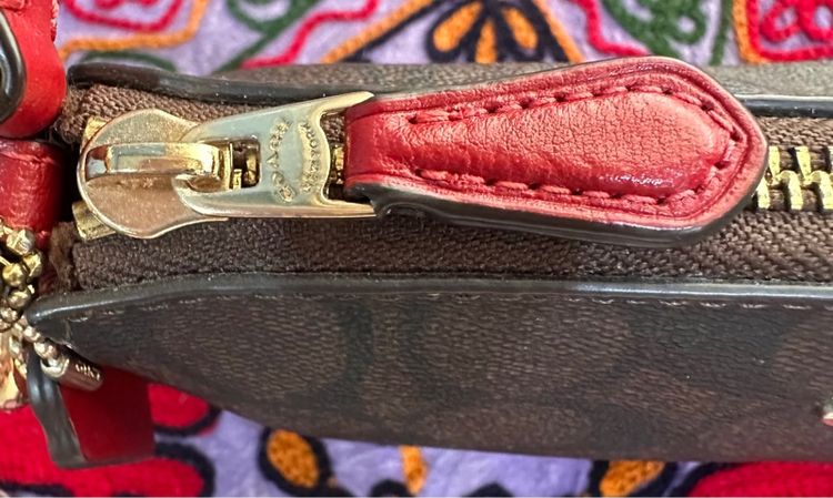COACH  ของแท้ กระเป๋าถือ  รูปที่ 11