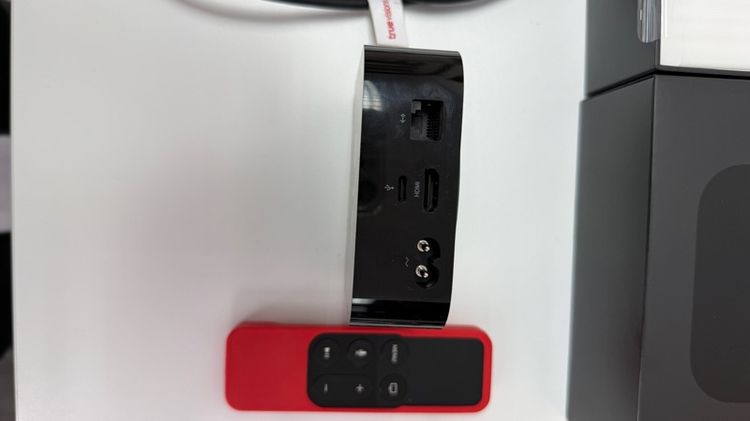 Apple TV 4th Generation 32GB (Model A1625) – Excellent Condition รูปที่ 2