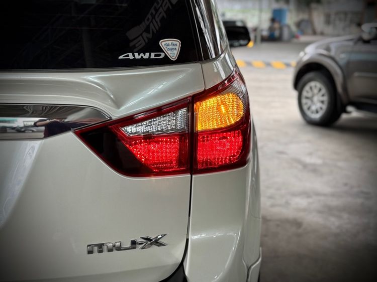 Isuzu MU-X 2015 3.0 4WD Utility-car ดีเซล ไม่ติดแก๊ส เกียร์อัตโนมัติ ขาว รูปที่ 3