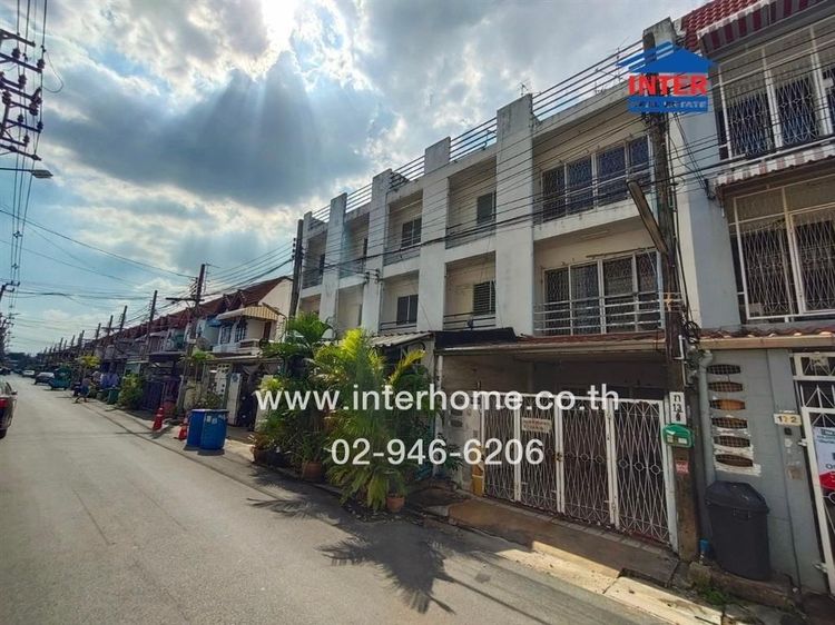 ทาวน์โฮม 3 ชั้น 18 ตร.ว. ทาวน์โฮม ซอยรามคำแหง24 แยก8 ถนนรามคำแหง เขตบางกะปิ กรุงเทพมหานคร