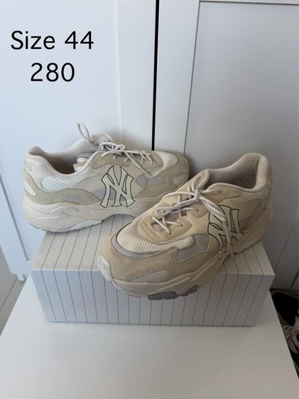 รองเท้าผ้าใบ MLB รูปที่ 2