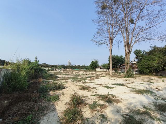 ใช่ ขายที่ดินใกล้หาดจอมเทียน รูปที่ 2