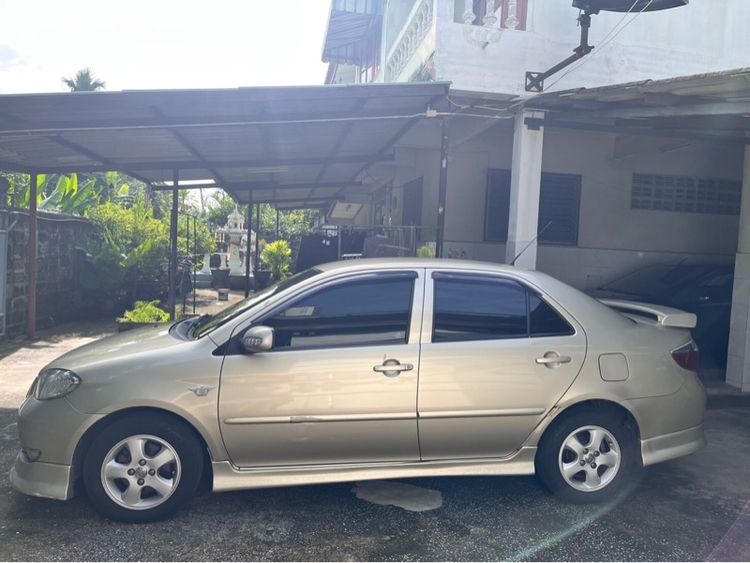 Toyota Vios 2004 1.5 E Sedan เบนซิน ไม่ติดแก๊ส เกียร์อัตโนมัติ บรอนซ์ทอง รูปที่ 4