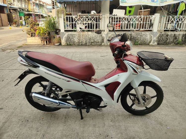 🛵ยังไงก็ขาย WAVE125i ปี 61 เครื่องดี สีสวย สตาร์ทมือ ไมล์แดง เล่มชุดโอนครบ+เปลี่ยนถ่ายน้ำมันเครื่องฟรี ส่งฟรี30 ก.ม รูปที่ 3