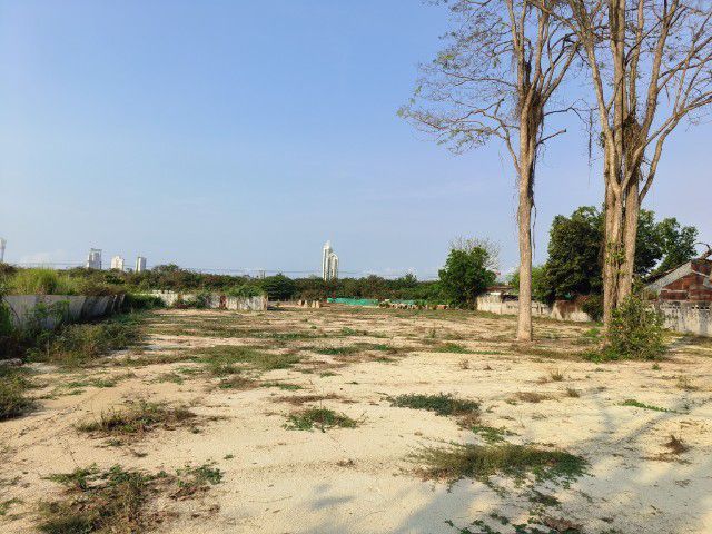 ขายที่ดินใกล้หาดจอมเทียน