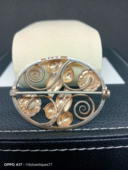 เข็มกลัดเงินแท้ลายดอกไม้สไตล์วินเทจยุคกลางศตวรรษที่สวยงาม มีตราประทับรับรองคุณภาพจาก G Dahlgren ประเทศสวีเดน ปี 1944
 รูปที่ 3