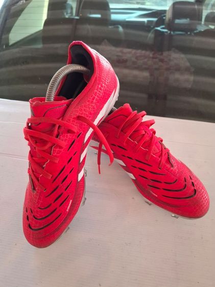 แดง adidas predator 25 มือสอง ใช้งานน้อยมาก