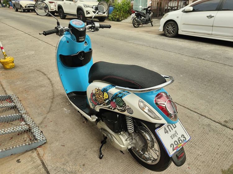 🛵ยังไงก็ขาย SCOOPY-i ปี 58 เครื่องดี สีสวย สตาร์ทมือ เล่มชุดโอนครบ+เปลี่ยนถ่ายน้ำมันเครื่องฟรี ส่งฟรี30 ก.ม รูปที่ 6