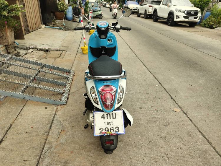 🛵ยังไงก็ขาย SCOOPY-i ปี 58 เครื่องดี สีสวย สตาร์ทมือ เล่มชุดโอนครบ+เปลี่ยนถ่ายน้ำมันเครื่องฟรี ส่งฟรี30 ก.ม รูปที่ 5