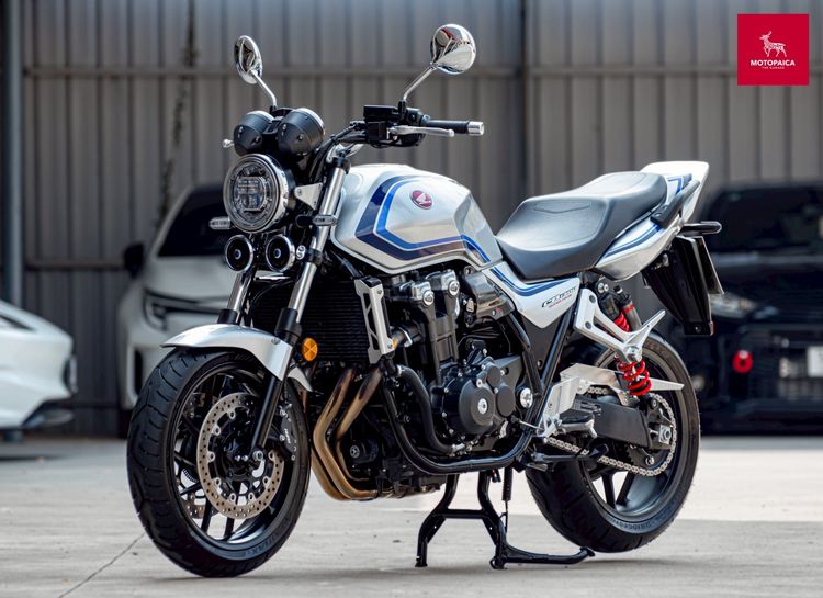 Honda Cb1300 Super Four ปี2023 มือเดียว วิ่ง350Km. สภาพป้ายแดง รูปที่ 2