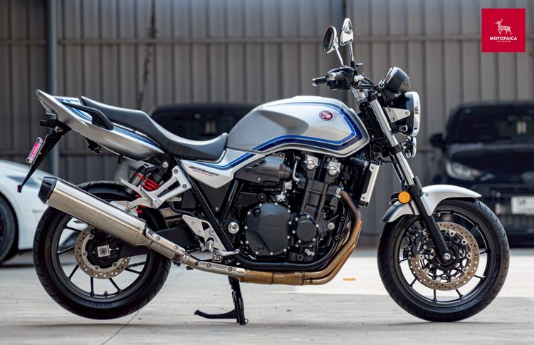 Honda Cb1300 Super Four ปี2023 มือเดียว วิ่ง350Km. สภาพป้ายแดง รูปที่ 3