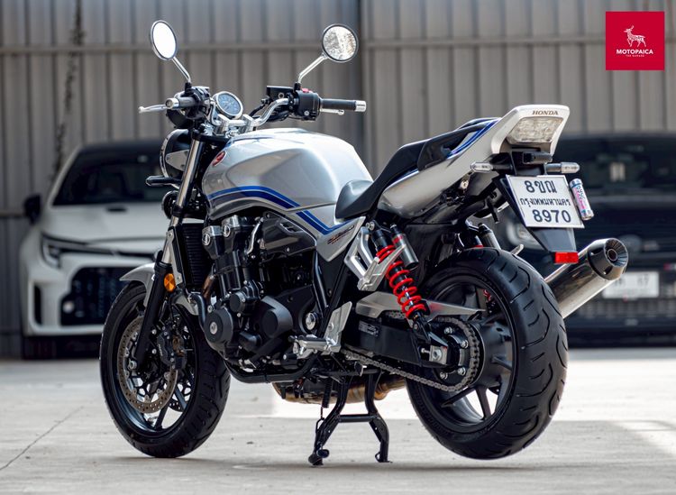 Honda Cb1300 Super Four ปี2023 มือเดียว วิ่ง350Km. สภาพป้ายแดง รูปที่ 5