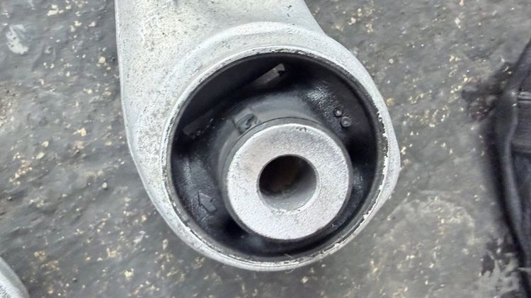 ปีกนก BMW F10 N52 N54 N47 B47 รูปที่ 13