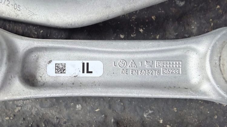 ปีกนก BMW F10 N52 N54 N47 B47 รูปที่ 8