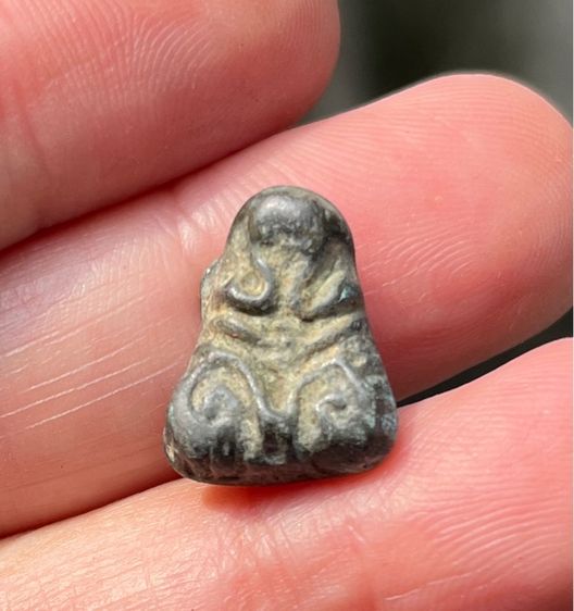 พระปิดตาหลวงปู่เอี่ยม